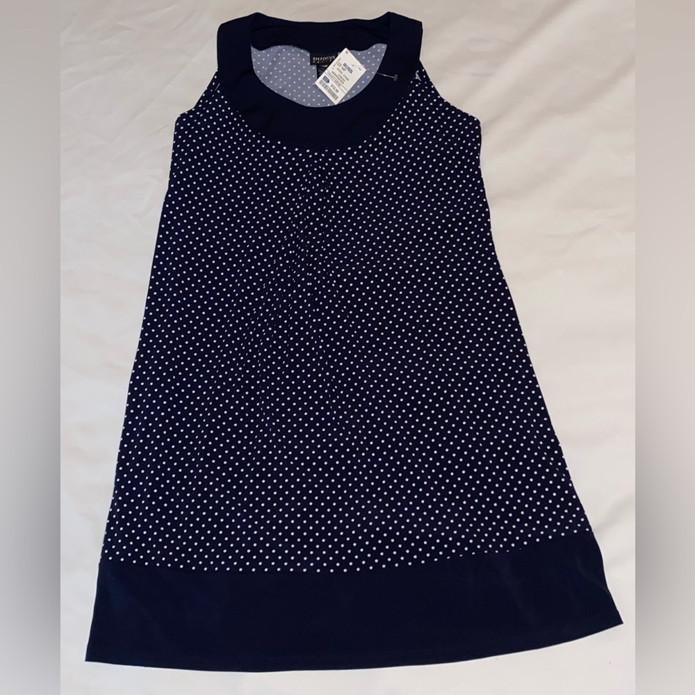 Enfocus — Women’s 14p scoop neck dress with polka dots.